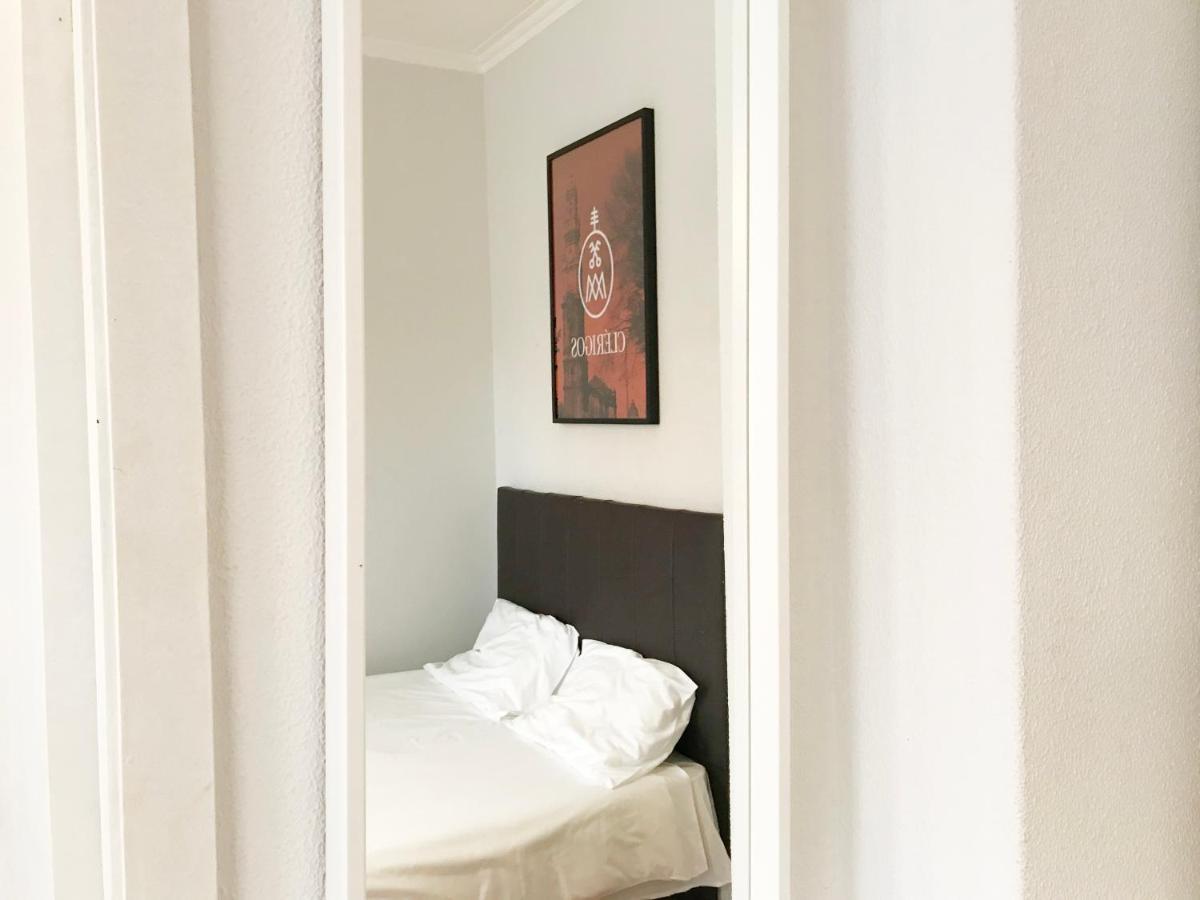 Clerigos Apartments Порто Екстериор снимка
