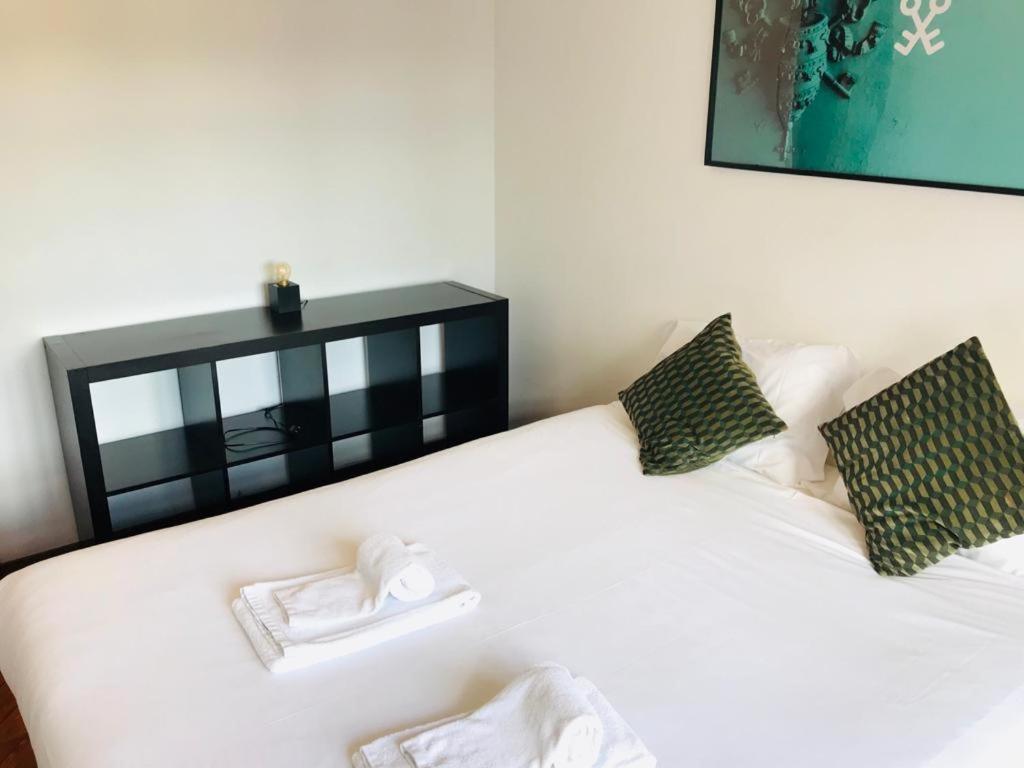 Clerigos Apartments Порто Екстериор снимка